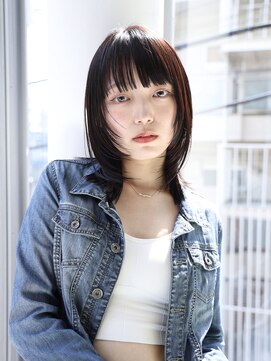 エムスラッシュ 表参道(M.SLASH) オン眉/ウルフボブ/アッシュブラック/インナーカラー/表参道