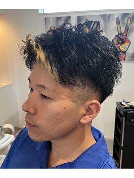 レガーレ(Legare) ベリーショート アップバング