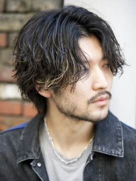 ルーシー 川越(LUCEY) センターパートフェザーパーマシャドウパーマメンズパーマ