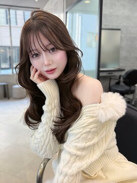 リリー(Lilley) 暗髪カラーとレイヤーカットで上品な韓国style☆