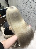 ハイトーンもサラサラに！髪質改善トリートメント