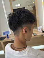 カイノ メンズサロン 金剛店(KAINO)&nbsp;ピンパーマでつくる、動きのあるメンズショート