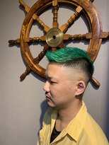 バーバー スタジオ ラフテル(Barber Studio RAFTEL)&nbsp;スキンフェード×緑髪