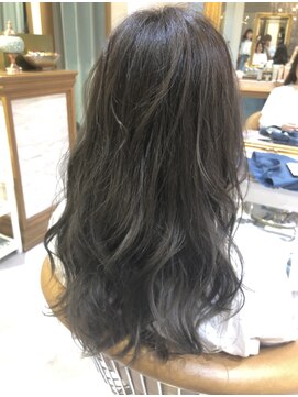 ロンド ルージュ 銀座店(Lond rouge) くすませ　グレージュカラー