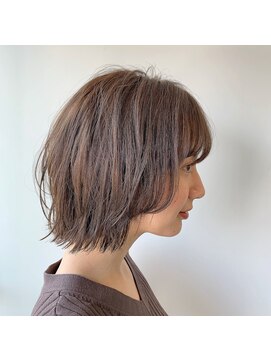 アクト 原宿(ACT) イメチェンフルバングハッシュカット似合わせカットベージュ