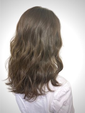 オアシス ガーデン 大宮店(Oasis GaRDEN) ブリーチなしアッシュベージュ