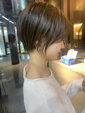 ミィ 浦和(mee) 【mee.urawa】ブチ オススメショートヘア 浦和駅5分