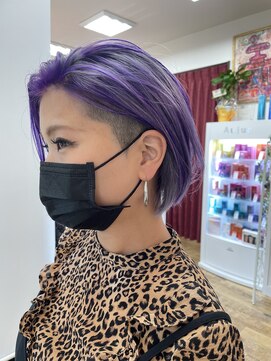 リリー ヘアーアンドビューティー(Lily) ブリーチカラー 数回必要です