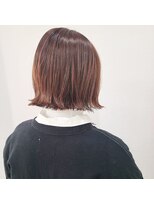 エイムヘアメイク 舟入店&nbsp;切りっぱなしボブ×ネイキッドコーラルカラー