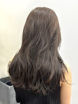 パークレーン アイス イヴェン(park lane ICI yeven) ブリーチなしカラー　くすみベージュ　グレージュ/momoka