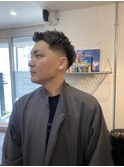 メンズ刈り上げ短髪フェードスキンフェードフェザーアップ