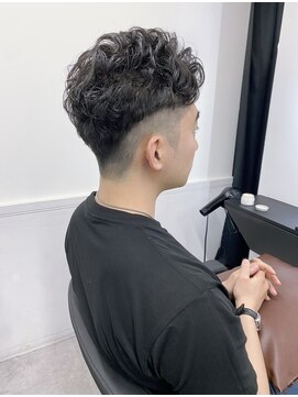 グランドライン(GRAND LINE) 《GRANDLINE友田千栄》メンズパーマスペインカール