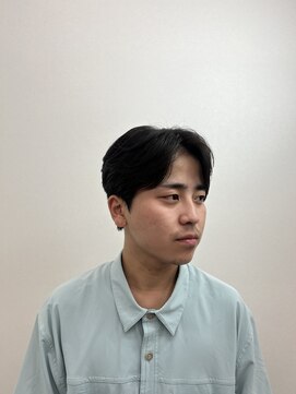 ステージ(STAGE) ダウンパーマ　ニュアンスパーマ　センターパート