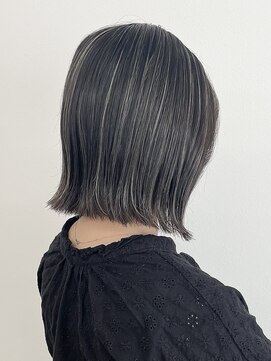 モリオフロムロンドン 松戸店(Morio from London) 【松戸　松田】ハイライトカラー　グレージュ　切りっぱなしボブ