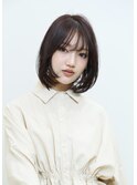 大人可愛い 内巻きロングボブ