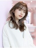 ミディアムワンホンレイヤーカット/顔周りハッシュカット