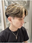 センターパート×細めフルハイライト