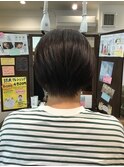 ショートボブ
