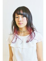 ヘアアンドフェイス サクラインターナショナル(hair&face sakura international) ツートンカラーのくせ毛風パーマスタイル