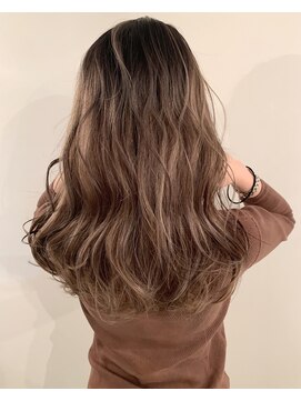 ファボ(favo.) 【favo.】バックコーミングバレイヤージュ 久次 朋也