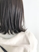 ネイヴィル(navile)&nbsp;ダークグレージュ×外ハネボブ