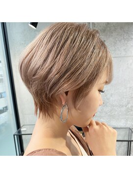 ルート 南堀江(route) ベージュ