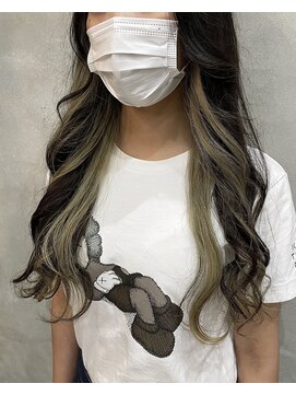 ブーミー(Bor mee) 【Bormee】韓国風インナーカラー　ホワイトベージュ