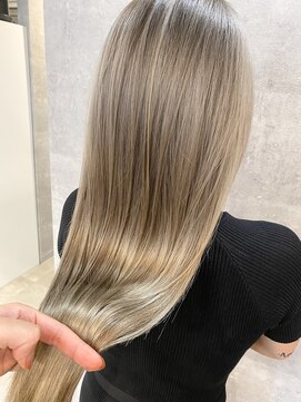 リア 近鉄八尾店(Lia) wカラー/ホワイトベージュ