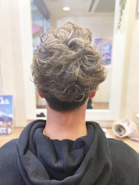 ラシーマ(LA-CIMA) メンズパーマ