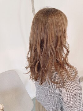 オーシー 四ツ井店(O'sea) ヌーディアッシュカラー