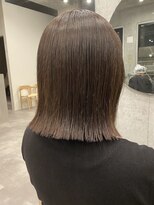 イミ(imi) 大人ボブ/切りっぱなしボブ/髪質改善/アッシュカラー/登戸