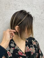 イキ 表参道(iki omotesando)&nbsp;モード/無造作ウェーブ/大人ガーリー[表参道駅]