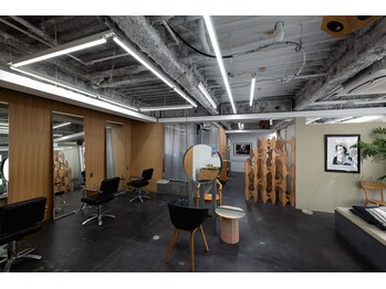 Maison Atelier 【メゾン　アトリエ】