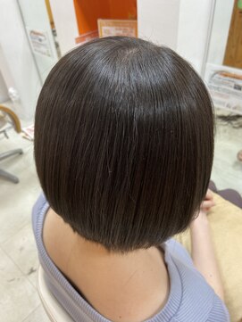 ハッピーオレンジライフサロン アヴァンタージュ Happy Orange Life Salon 20代30代40代艶感シルクストレート透明感ショート