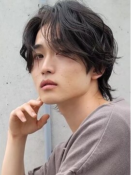 シーン 立川(SCENE) センターパートツイストスパイラルパーマメンズマッシュパーマ