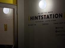 ヒントステーション フォーメンズ(HINTSTATION for Men's)の雰囲気（温かい時間が流れるCOFFEE STANDも併設。施術中にオーダー可能◎）