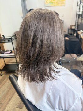 ハーツ(Heart's) 白髪ぼかし/脱白髪染め/グレージュ