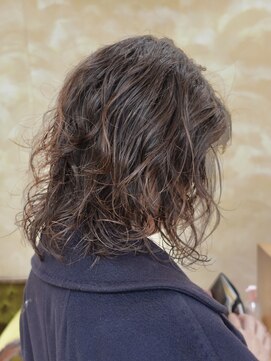 ビュートリアム265(BEAUTRIUM 265) #20代30代ミディアムレイヤーくびれニュアンスゆるふわウェーブ