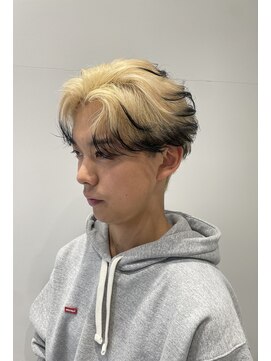 イリ(iLi) 【iLi ×HIRAI】メンズハイトーン/立川メンズヘア/フェザー