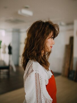 フローラビューティーヘアー(Flora Beauty Hair) 魅惑のセクシーウェーブ/20代/30代/40代/50代/岡山/表町