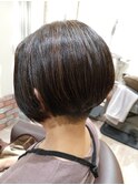刈り上げ前下りボブ