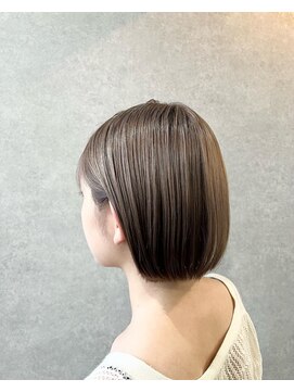 クレア(CREA) ミニボブ