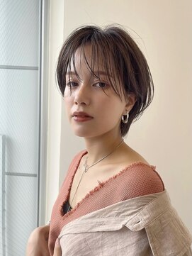 イヴォークトーキョーオーサカ(EVOKE TOKYO osaka) シースルーバング ショート エアリー感 耳かけ おしゃれ