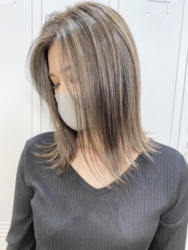 ベア(Bear) グレージュベージュカラーハイライトダブルカラーケアブリーチ