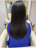 サラサラ艶髪ストレート