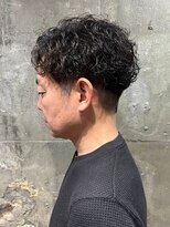 アルフレッド 瑞穂店(alfRed)&nbsp;刈り上げ　無造作　スパイラルパーマ　ツーブロック　束感　黒髪