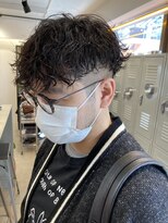 キングオブヘアバイノイズアンドフィフス 京都駅前店(KING of hair by NOISM&fifth)&nbsp;ツイストスパイラルパーマツーブロックメンズマッシュパーマ