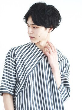 ガリカ 大名(Gallica) ☆　マッシュショート ツーブロックスタイル センターパート☆