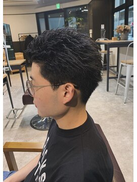 37.0℃ ティダ 神保町店(37.0℃-tida) スパイキーショート