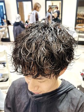 ビューネオ(VIEW NEO) メンズカット/メンズパーマ/波巻き/スパイラル/谷町四丁目